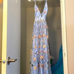 SHEIN Woman’s summer maxi dress. Never worn. XS